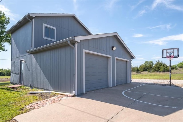 3668 Colorado Rd, Pomona, KS 66076 - view of basketball court