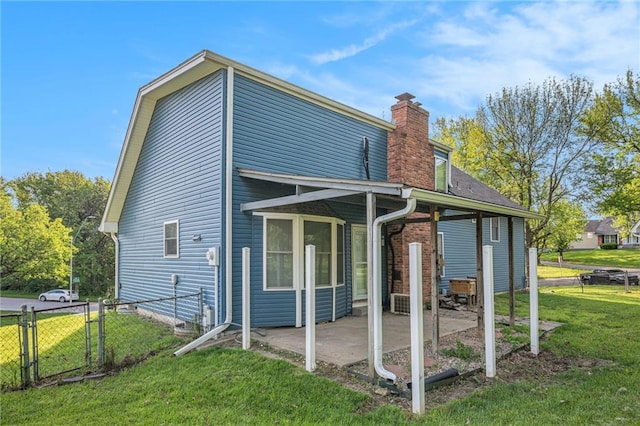 9708 N Campbell Dr, Kansas City, MO 64155 - photo 27