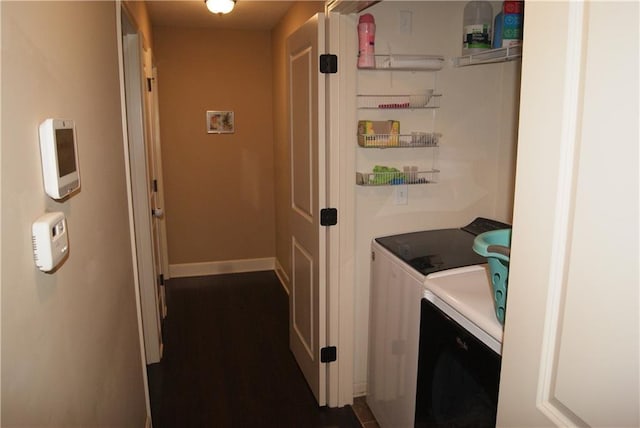 706 Terry Dr, Pleasant Hill, MO 64080 - laundry room featuring separate washer and dryer and baseboards