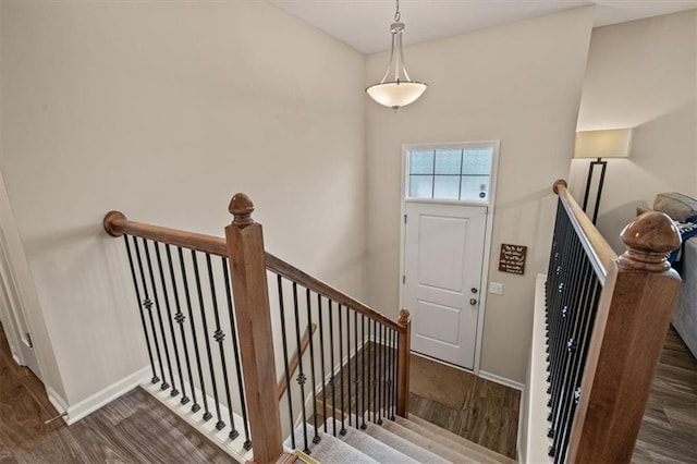 4700 E 136th Ct, Grandview, MO 64030 - entryway with wood finished floors and baseboards