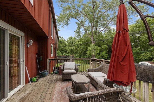 613 NE 90th Ter, Kansas City, MO 64155 - view of wooden terrace