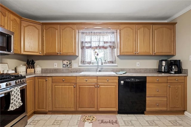 13223 Gammon Rd, Lees Summit, MO 64086 - kitchen featuring appliances with stainless steel finishes, a sink, ornamental molding, and light countertops