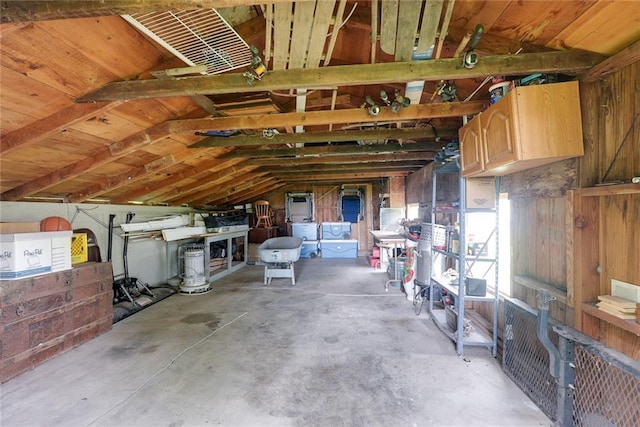 13223 Gammon Rd, Lees Summit, MO 64086 - view of garage