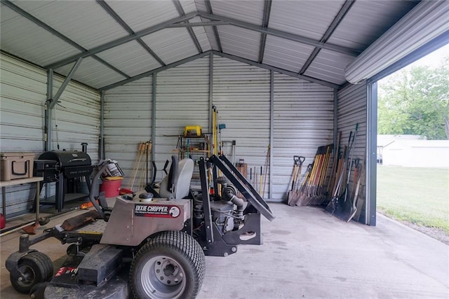 13223 Gammon Rd, Lees Summit, MO 64086 - garage featuring metal wall