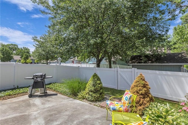 6531 W 49th St, Mission, KS 66202 - view of patio / terrace featuring a fenced backyard and grilling area