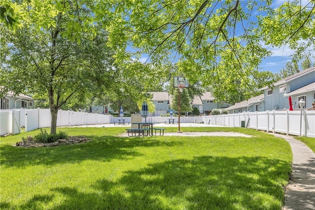 6531 W 49th St, Mission, KS 66202 - view of yard featuring a residential view