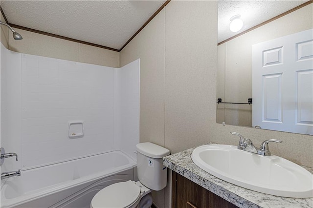 549 N Linn Valley Dr, Linn Valley, KS 66040 - bathroom with a textured ceiling, bathtub / shower combination, toilet, vanity, and crown molding