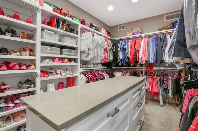 2807 W 50th Ter, Westwood, KS 66205 - spacious closet featuring light carpet