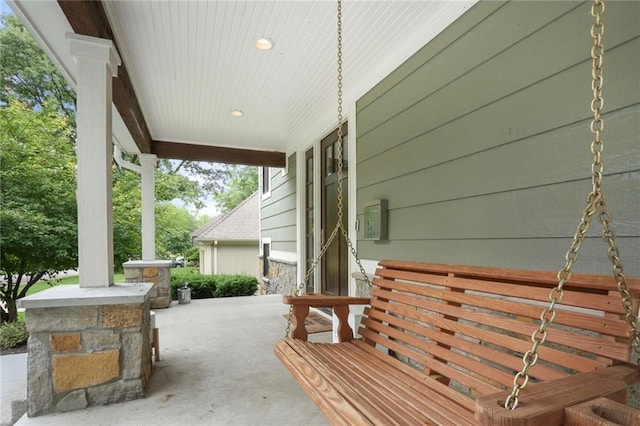 2807 W 50th Ter, Westwood, KS 66205 - view of porch