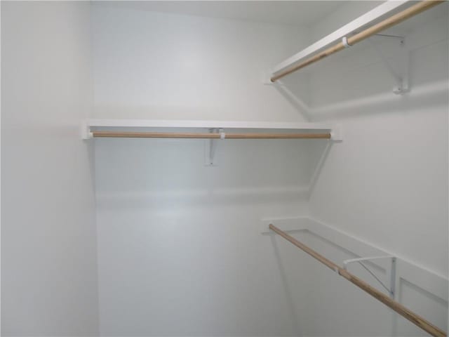 902 2nd St, Perry, KS 66073 - view of walk in closet