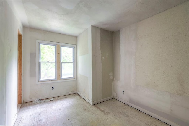 3021 E 8th St, Kansas City, MO 64124 - photo 13