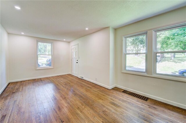 4105 Sunrise Dr, Kansas City, MO 64123 - photo 13