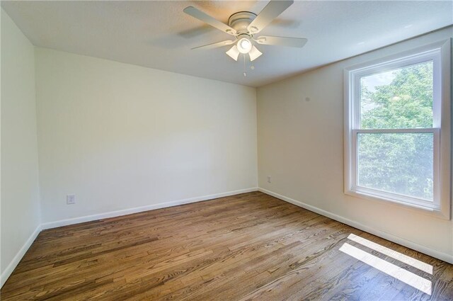 4105 Sunrise Dr, Kansas City, MO 64123 - photo 23