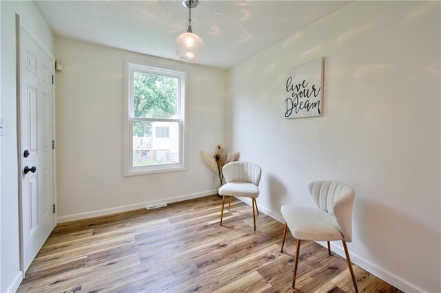 4105 Sunrise Dr, Kansas City, MO 64123 - photo 9