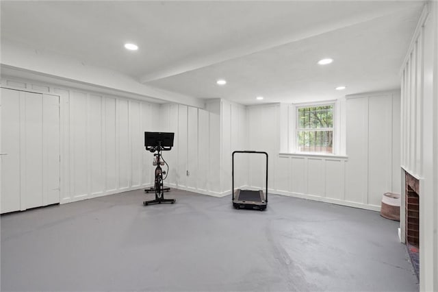 6843 Locust St, Kansas City, MO 64131 - workout area featuring recessed lighting