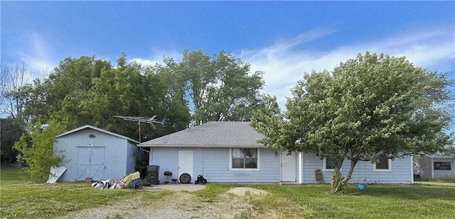 1175 SW State Route 58th Hwy, Holden, MO 64040 - view of front of property with a front yard