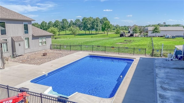 4000 S Buckner Tarsney Rd, Grain Valley, MO 64029 - view of pool featuring a fenced backyard and a patio area