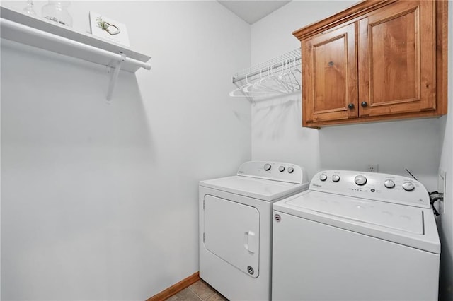 1605 NW Primrose Ln, Blue Springs, MO 64015 - washroom featuring washer and clothes dryer and cabinet space