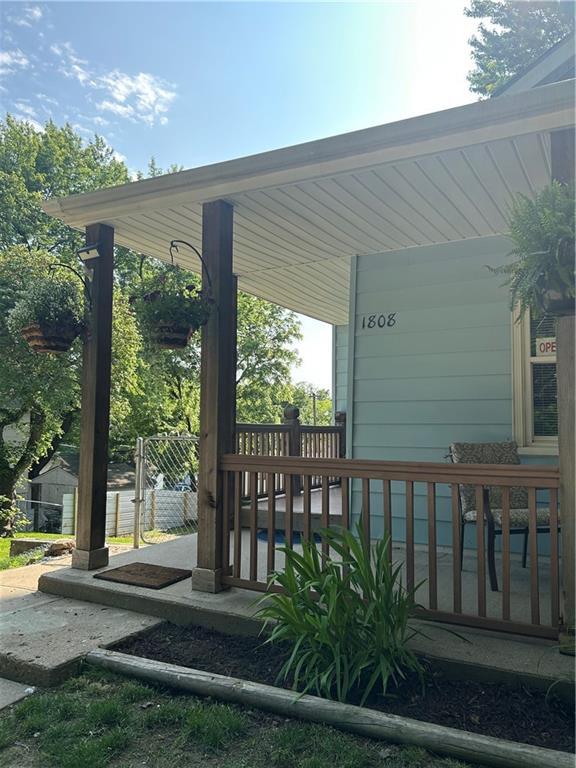 1808 Bellevue St, Saint Joseph, MO 64505 - photo 1