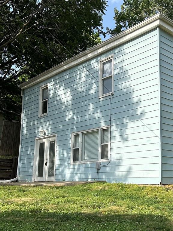 1808 Bellevue St, Saint Joseph, MO 64505 - photo 3