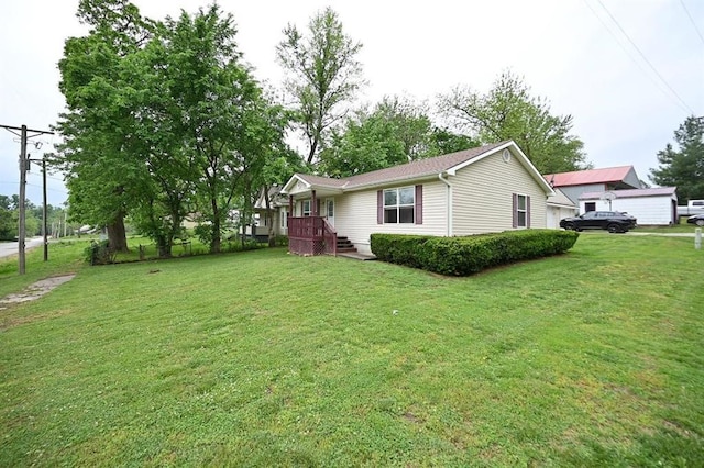 705 N Clark St, Edgerton, MO 64444 - view of green lawn