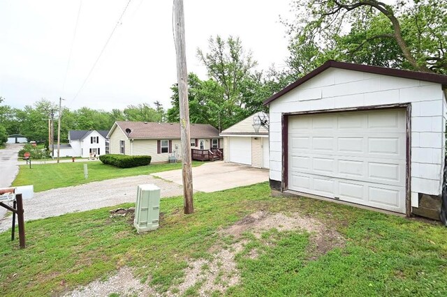 705 N Clark St, Edgerton, MO 64444 - view of detached garage