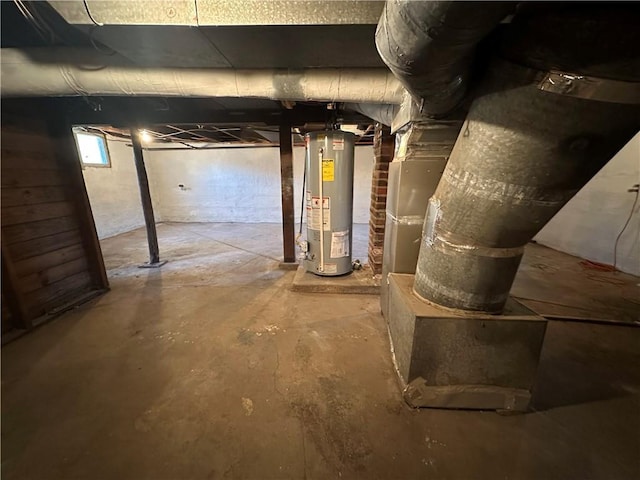 1340 S Osage St, Independence, MO 64055 - below grade area featuring water heater