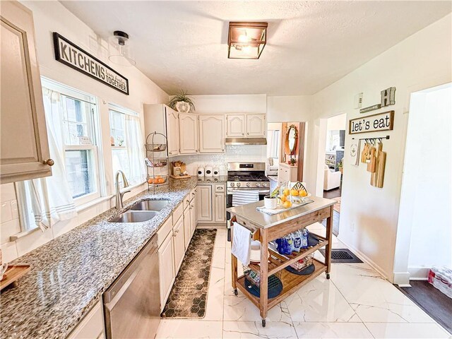 911 W 32nd Ter, Kansas City, MO 64111 - photo 9