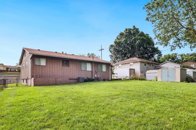 9012 N Oak Trfy, Kansas City, MO 64155 - photo 24