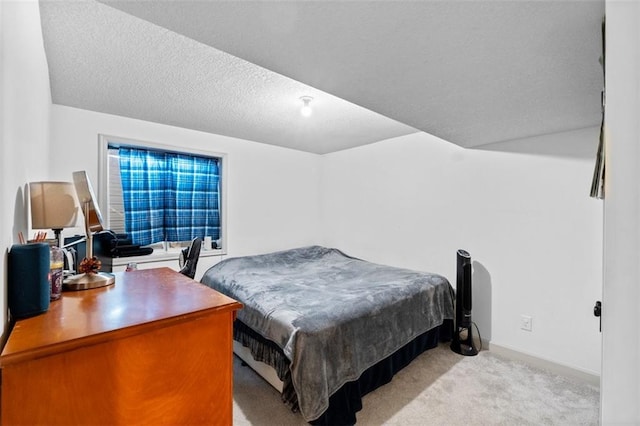 19623 W 196th Ter, Spring Hill, KS 66083 - carpeted bedroom featuring a textured ceiling and baseboards