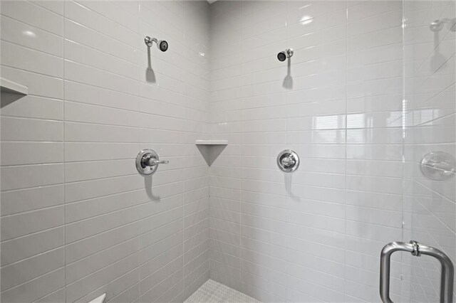 15932 W 171st Ter, Olathe, KS 66062 - bathroom featuring a stall shower