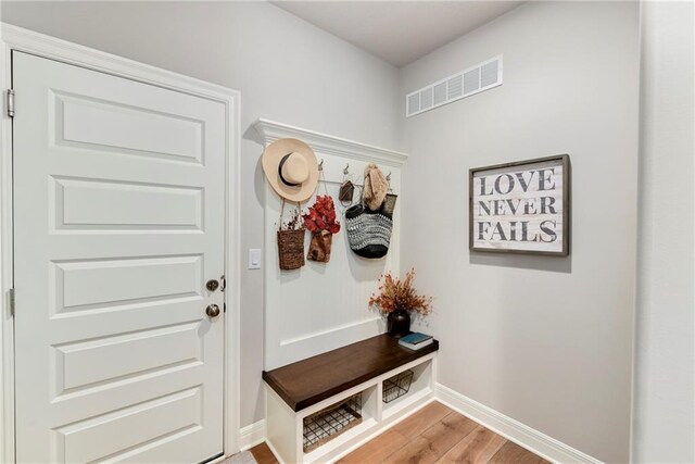 1407 Kensington Ln, Raymore, MO 64083 - photo 28