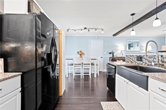 kitchen with black fridge with ice dispenser, a sink, dishwashing machine, dark wood-type flooring, and backsplash