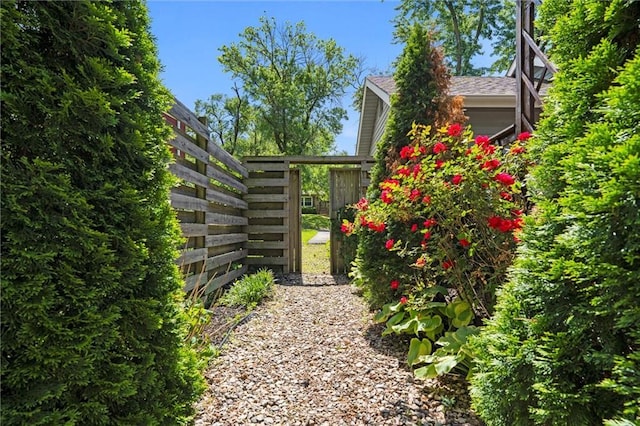 view of yard featuring fence