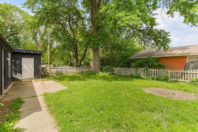 14213 S Haven Rd, Grandview, MO 64030 - view of yard
