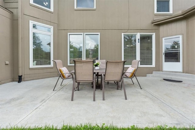 view of patio / terrace with outdoor dining space