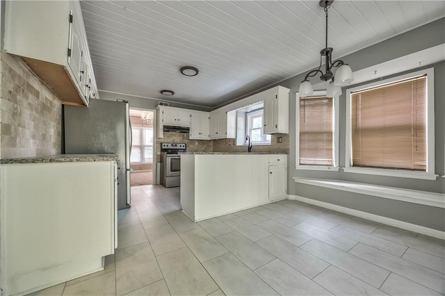 529 SW Windmill Ln, Lees Summit, MO 64082 - kitchen with stainless steel appliances, a sink, tasteful backsplash, light tile patterned floors, and white cabinetry