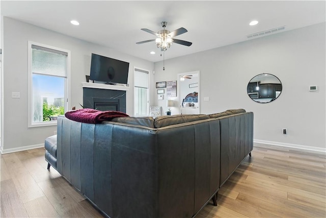 2413 NW Sunnyvale Ct, Blue Springs, MO 64015 - photo 8
