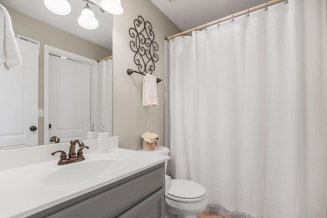 6104 W 144th St, Overland Park, KS 66223 - full bathroom featuring vanity, toilet, and a shower with curtain