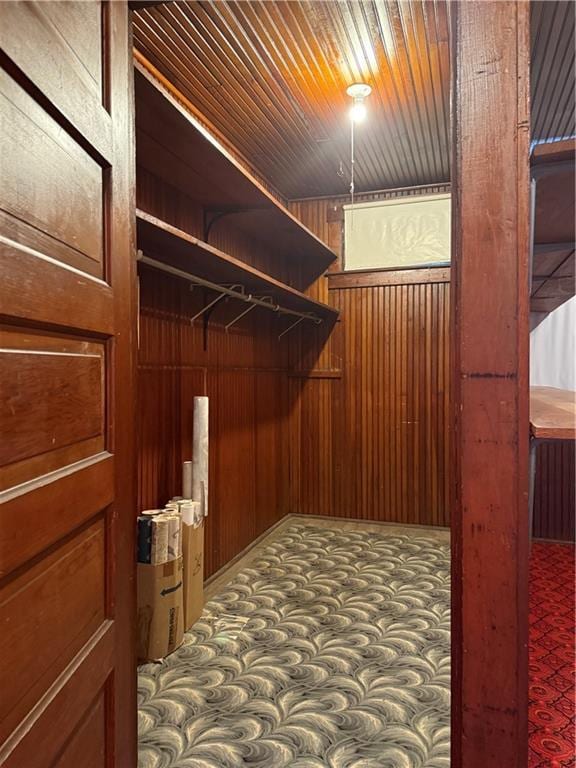 1701 Main St, Lexington, MO 64067 - view of spacious closet