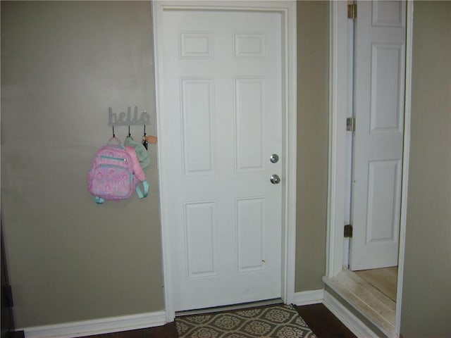 509 Pearl St, Pittsburg, KS 66762 - doorway to outside with baseboards