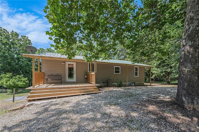 10618 Kaw Dr, Edwardsville, KS 66111 - photo 1