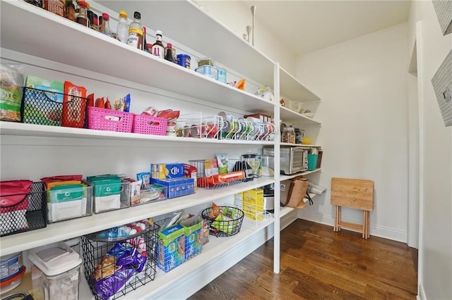 8833 N Crescent Ave, Kansas City, MO 64157 - view of pantry