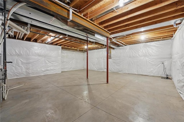 8833 N Crescent Ave, Kansas City, MO 64157 - view of unfinished basement