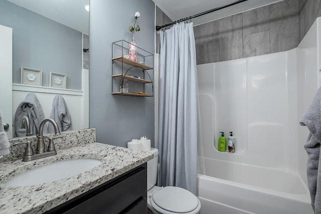 2251 Valley View Dr, Tonganoxie, KS 66086 - bathroom with toilet, vanity, and shower / tub combo