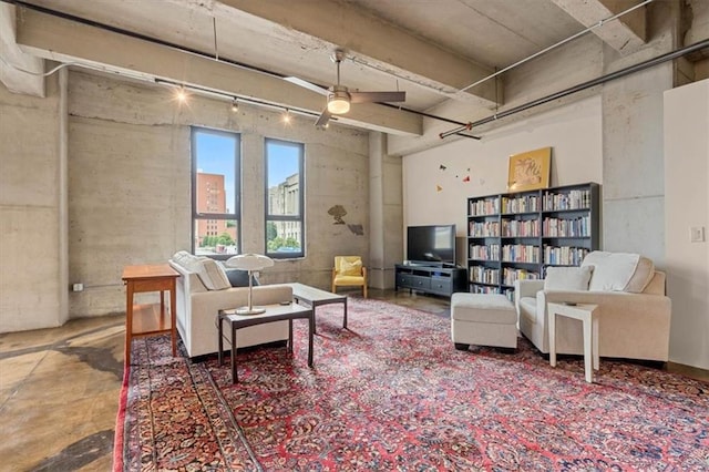 360 W Pershing Rd Unit 210, Kansas City, MO 64108 - living area with ceiling fan