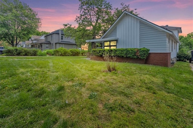 2647 Minnesota Ave, Kansas City, KS 66102 - view of green lawn