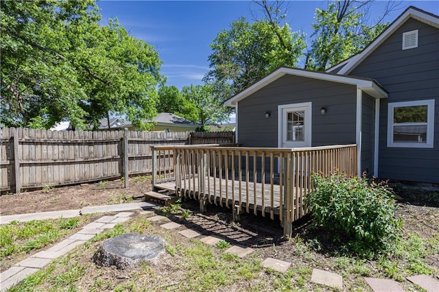 901 N 9th St, Neodesha, KS 66757 - view of deck