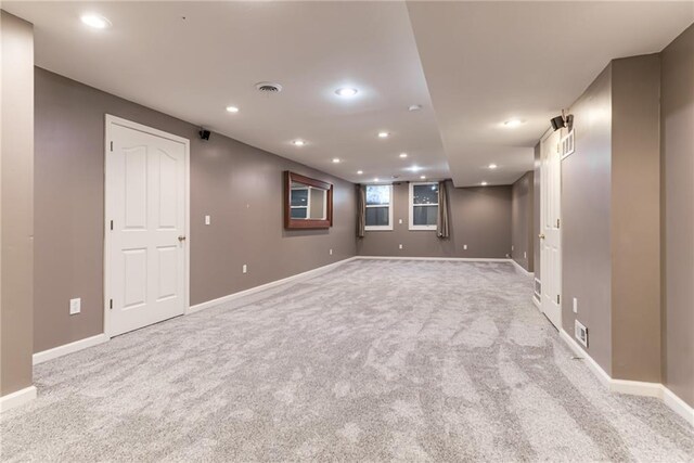 6402 W 147th Ter, Overland Park, KS 66223 - finished basement with light carpet, recessed lighting, and baseboards