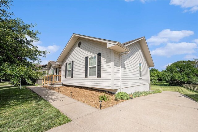 811 S Park Dr, Raymore, MO 64083 - photo 3